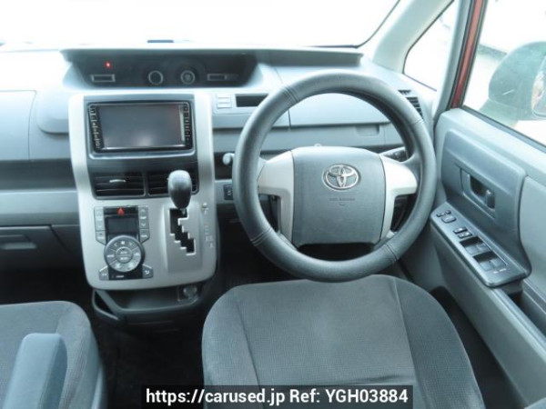 Used 2009 AT toyota voxy ZRR70G Image[25]