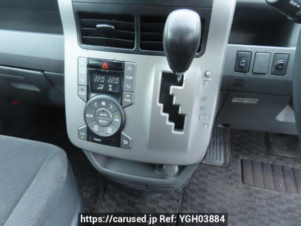 Used 2009 AT toyota voxy ZRR70G Image[28]