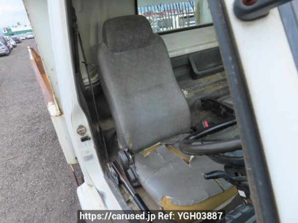 Used 2003 MT isuzu juston NRR35C4 Image[32]