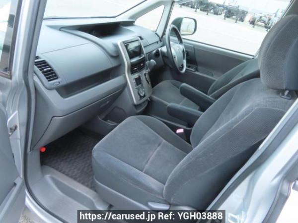Used 2008 AT toyota noah ZRR70G Image[16]
