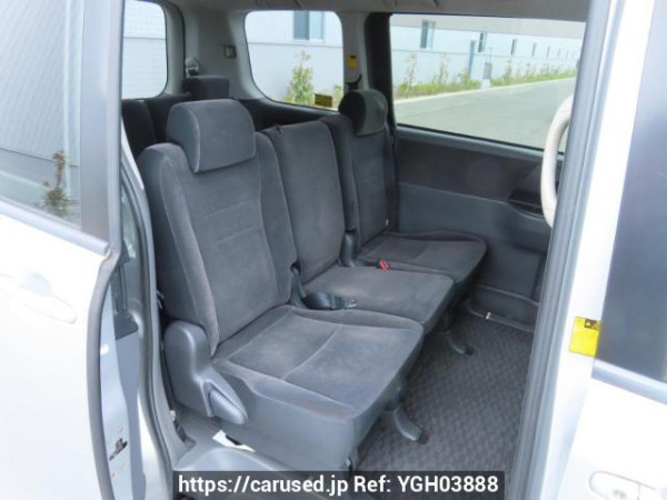 Used 2008 AT toyota noah ZRR70G Image[18]