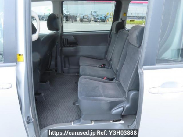 Used 2008 AT toyota noah ZRR70G Image[19]