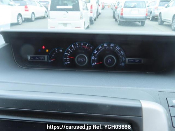 Used 2008 AT toyota noah ZRR70G Image[30]