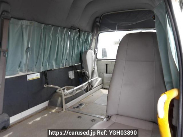 Used 2003 AT toyota hiace-commuter TRH124B Image[18]