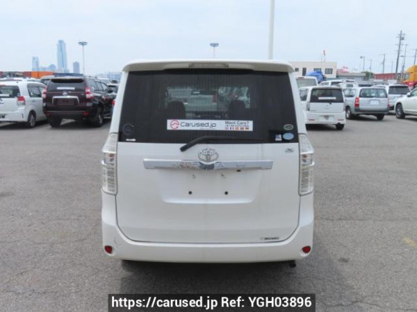 Used 2009 AT toyota noah ZRR70G Image[5]