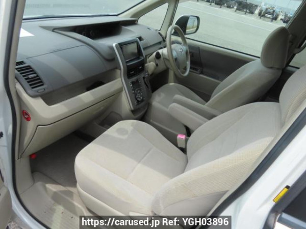 Used 2009 AT toyota noah ZRR70G Image[15]