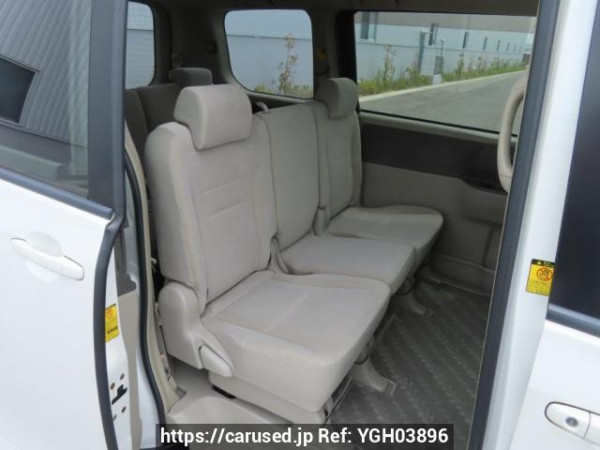 Used 2009 AT toyota noah ZRR70G Image[18]