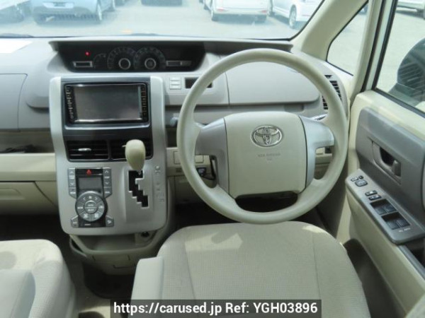 Used 2009 AT toyota noah ZRR70G Image[25]