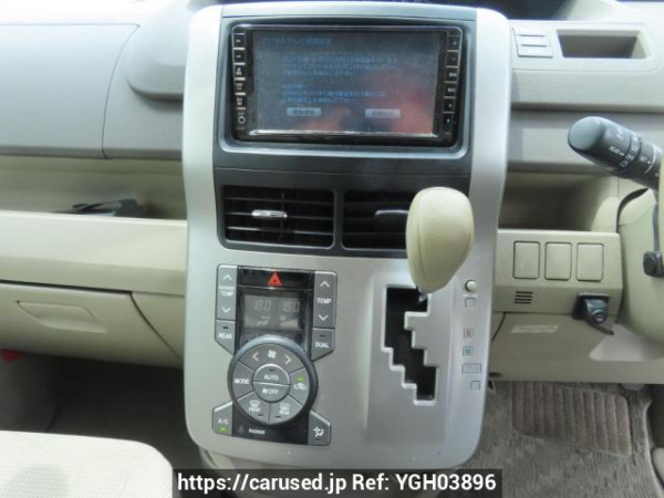 Used 2009 AT toyota noah ZRR70G Image[26]