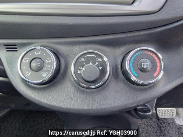 Used 2012 AT toyota vitz KSP130 Image[24]