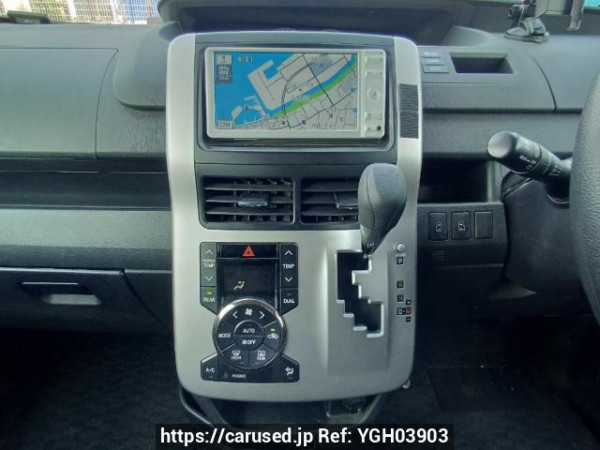 Used 2010 AT toyota noah ZRR70G Image[23]