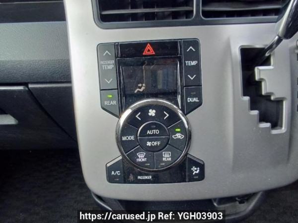 Used 2010 AT toyota noah ZRR70G Image[25]