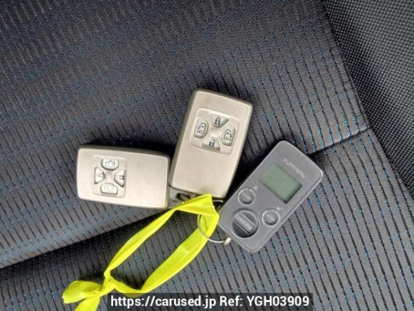 Used 2009 AT toyota voxy ZRR70W Image[28]