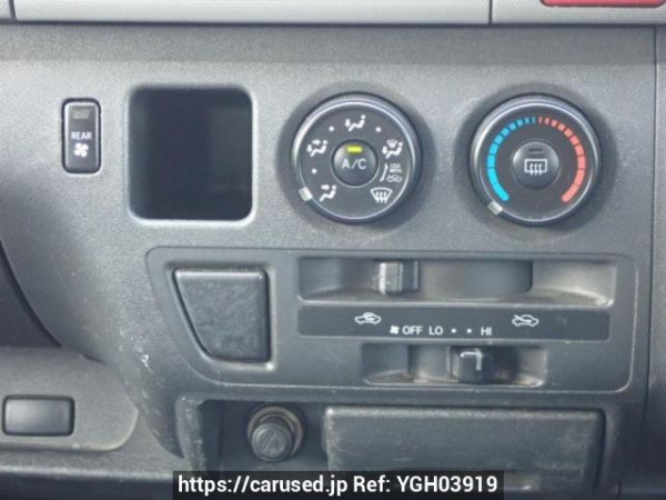 Used 2005 AT toyota hiace-van KDH205K Image[24]