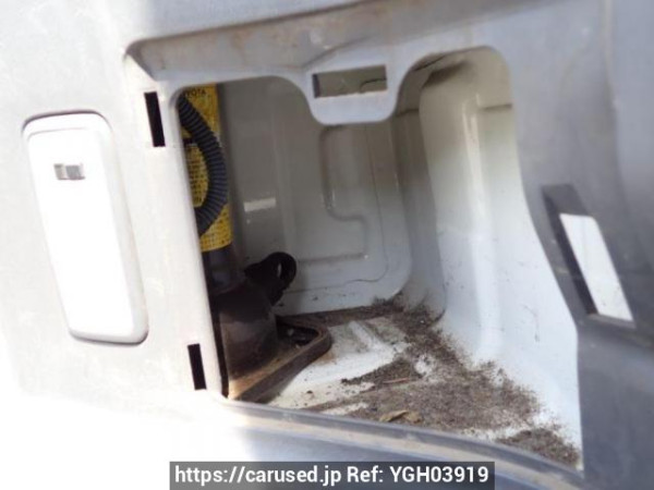 Used 2005 AT toyota hiace-van KDH205K Image[39]