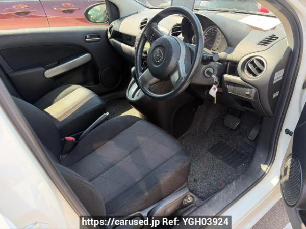 Used 2013 AT mazda demio DE3FS Image[11]
