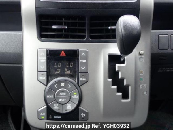 Used 2010 AT toyota noah ZRR75G Image[22]