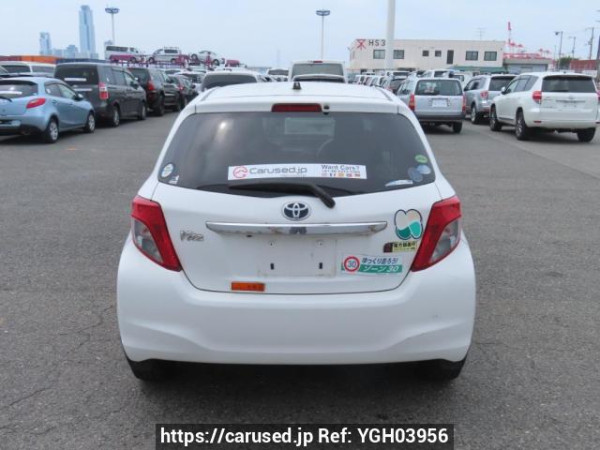 Used 2013 AT toyota vitz KSP130 Image[5]