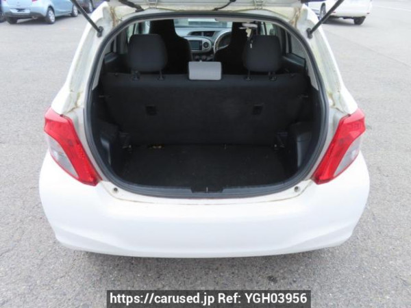 Used 2013 AT toyota vitz KSP130 Image[8]