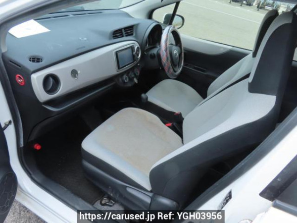 Used 2013 AT toyota vitz KSP130 Image[13]