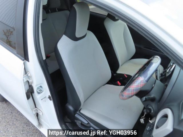 Used 2013 AT toyota vitz KSP130 Image[15]