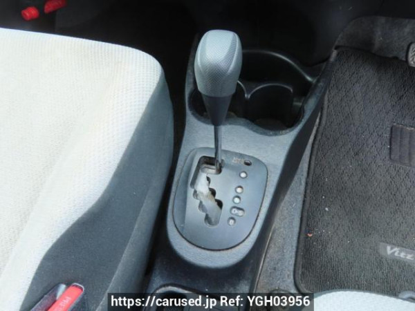 Used 2013 AT toyota vitz KSP130 Image[24]