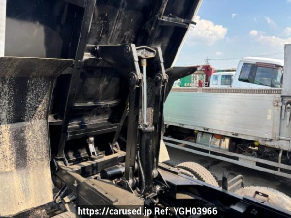 Used 2005 MT isuzu forward FRR35C3S Image[7]