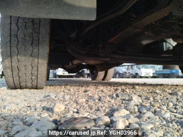 Used 2005 MT isuzu forward FRR35C3S Image[29]