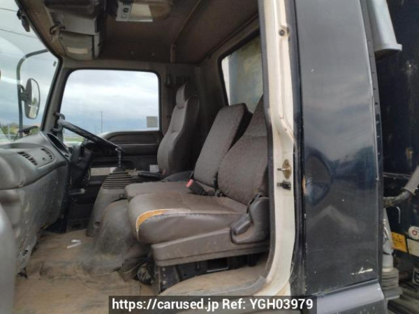Used 2005 MT isuzu forward FRR35C3S Image[14]