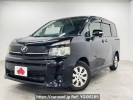 Toyota Voxy DBA-ZRR70G