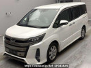 Toyota Noah ZRR85W