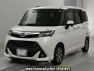 Toyota TANK M900A