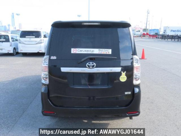 Used 2009 AT toyota voxy ZRR70W Image[5]