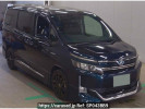 Toyota Voxy ZWR80G