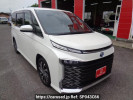 Toyota Voxy ZWR90W