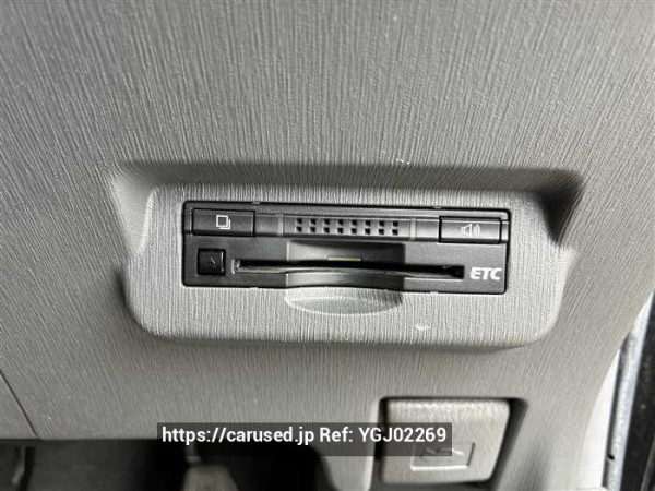 Used 2012 CVT toyota prius-alpha ZVW40 Image[14]