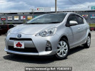 Toyota Aqua DAA-NHP10