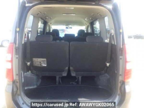 Used 2010 AT toyota noah ZRR70W Image[8]