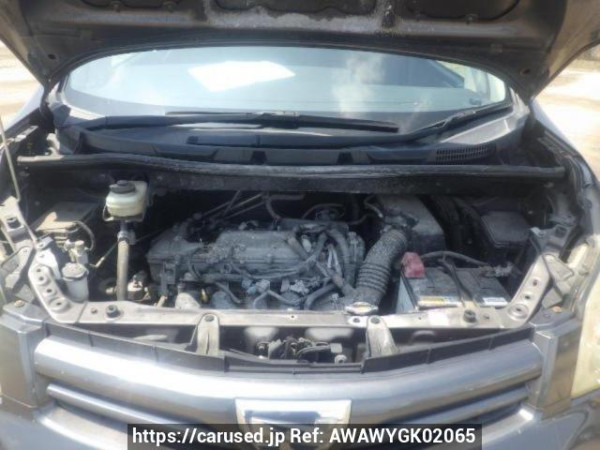 Used 2010 AT toyota noah ZRR70W Image[9]