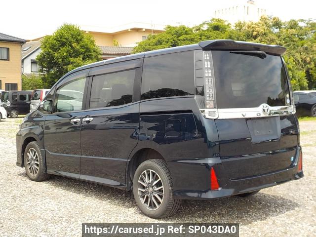 Nunua gari lililotumika 2016 Toyota Voxy ZRR85W (SP043DA0