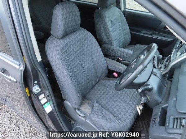 Used 2010 AT toyota noah ZRR75G Image[13]