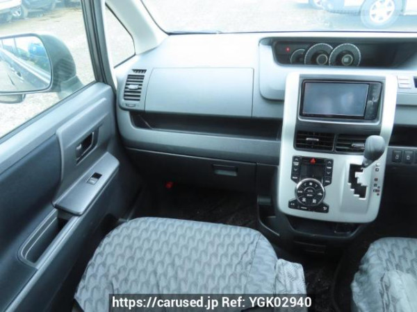 Used 2010 AT toyota noah ZRR75G Image[23]