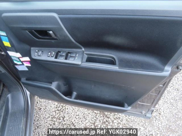 Used 2010 AT toyota noah ZRR75G Image[34]