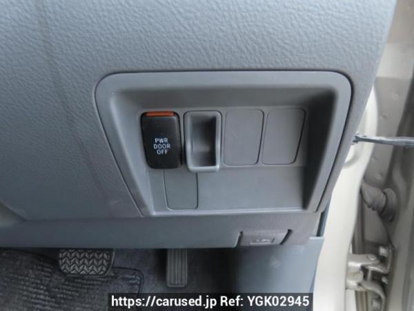 Used 2003 AT toyota raum NCZ20 Image[33]