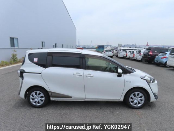 Used 2017 AT toyota sienta NHP170G Image[7]