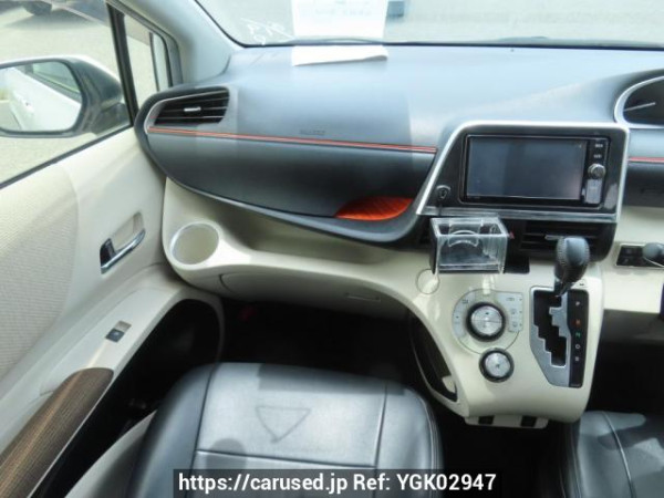 Used 2017 AT toyota sienta NHP170G Image[25]