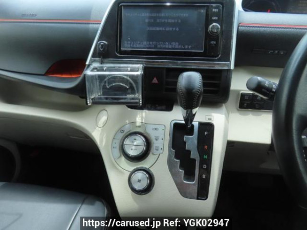 Used 2017 AT toyota sienta NHP170G Image[27]