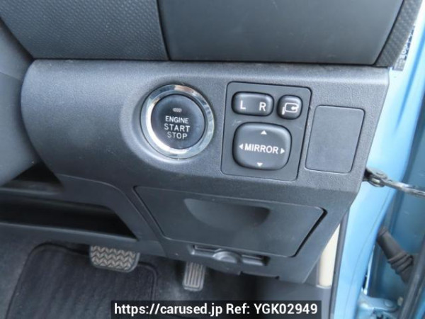 Used 2005 AT toyota vitz KSP90 Image[26]