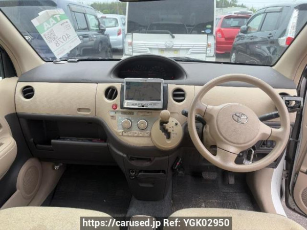 Used 2003 AT toyota sienta NCP81G Image[12]
