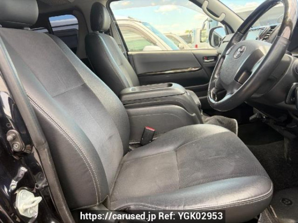 Used 2017 AT toyota regiusace-van KDH201V Image[8]